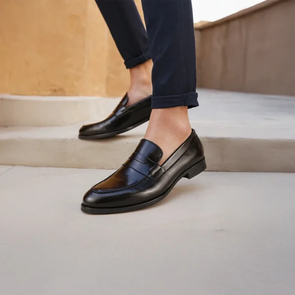 CollegeNoirII-6.webp College Cuir Démasquable NOIR