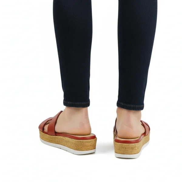 Sandale Compensée Femme en Daim Rouge